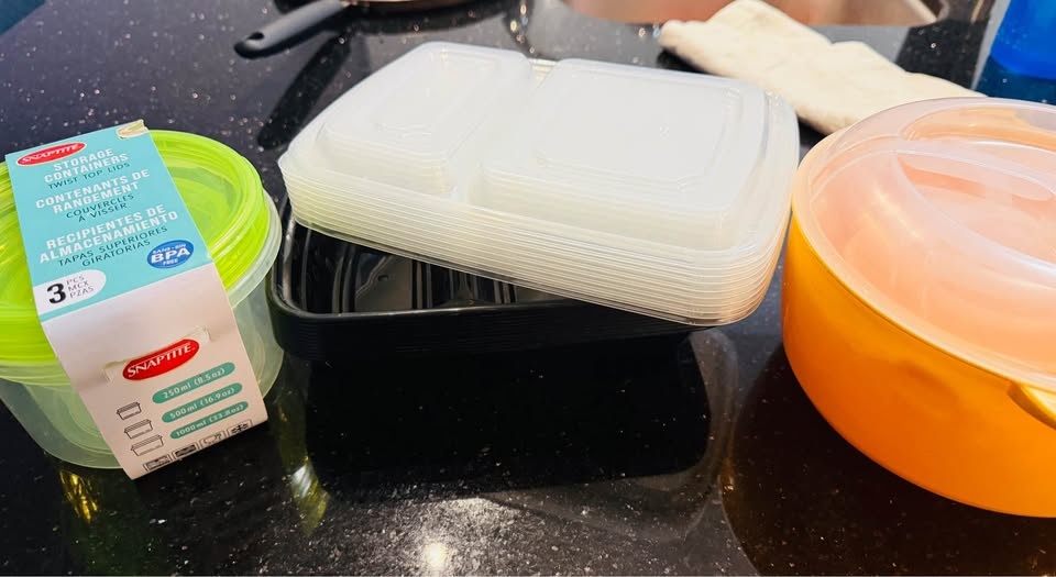 18-Piece Set: 9 Storage Containers + 9 Unbreakable Lunch/Food Bo