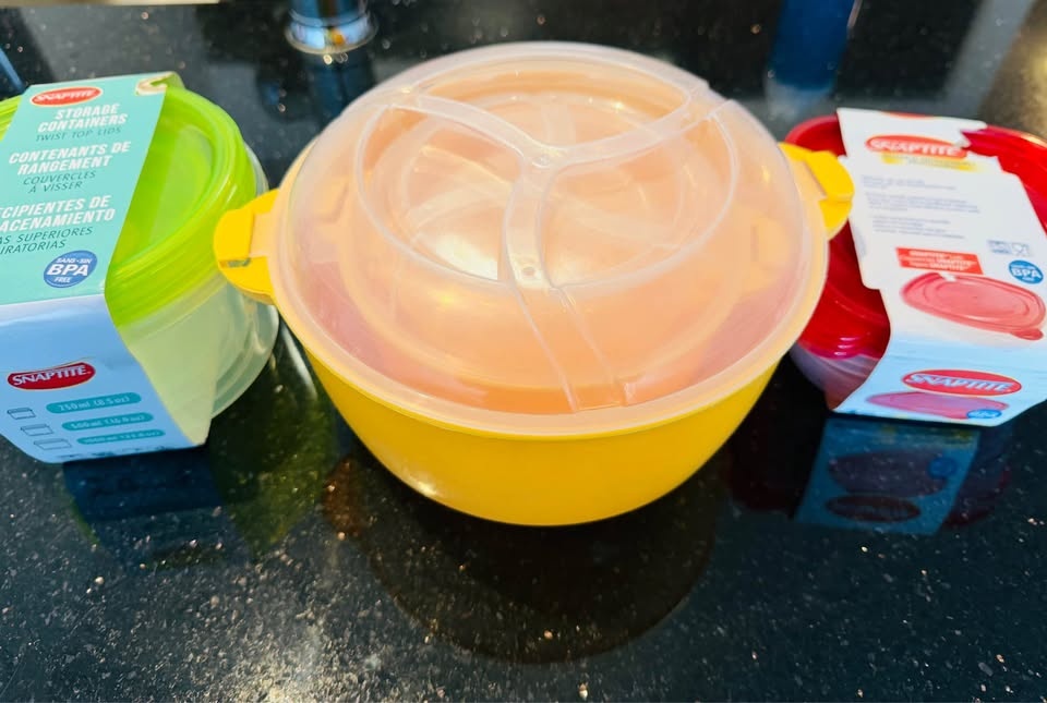 18-Piece Set: 9 Storage Containers + 9 Unbreakable Lunch/Food Bo - photo 2