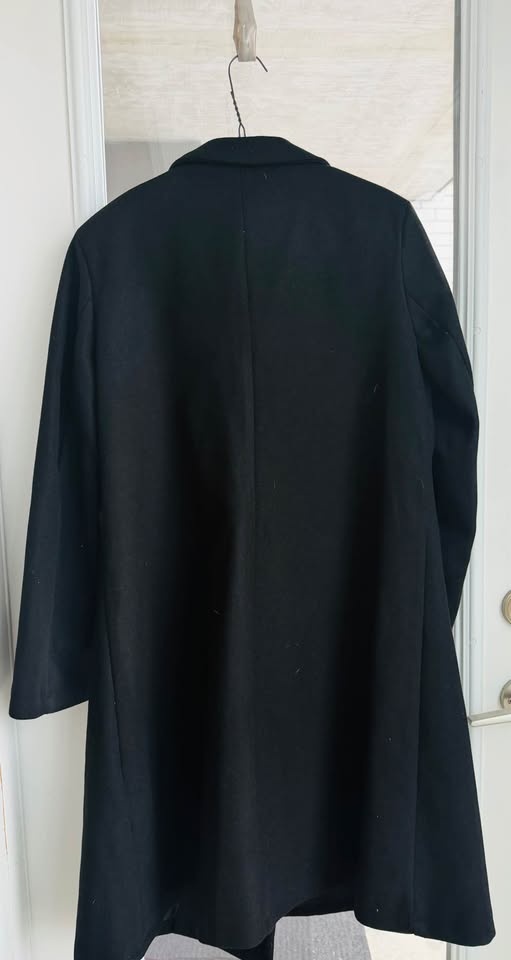 ❄️ Brand New Women’s Wool Blend Winter Overcoat | Size L–XL - photo 4