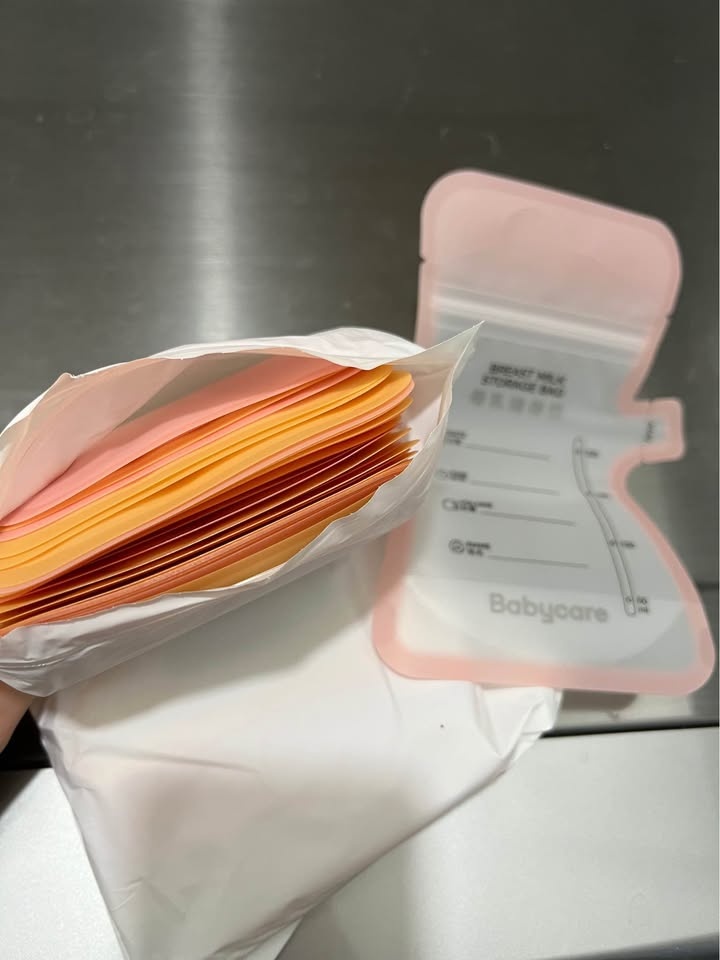 Nursing Pads & breastmilk storage bags & Postpartum ice pads - photo 5