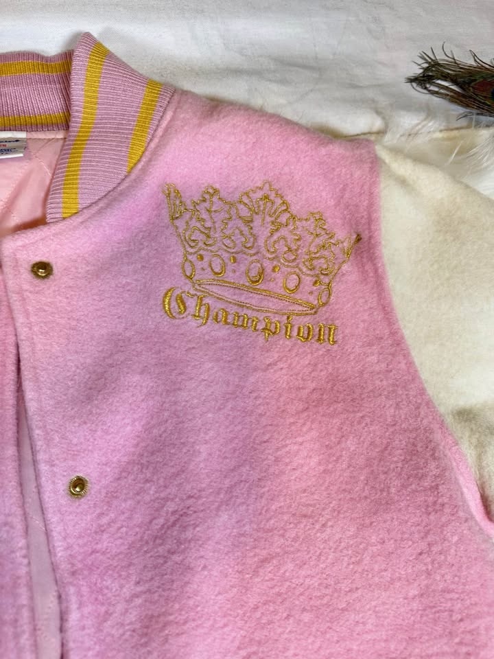 Champions varsity jacket for ladies size L - photo 4