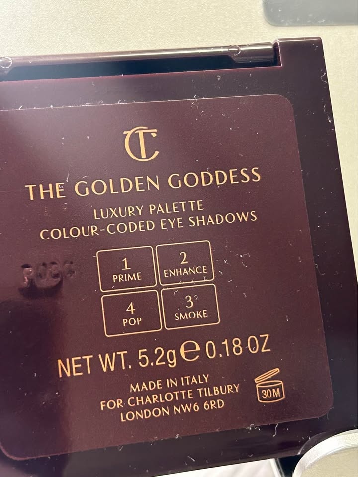 Charlotte Tilbury Eye shadow palette *NEW* in box - photo 5