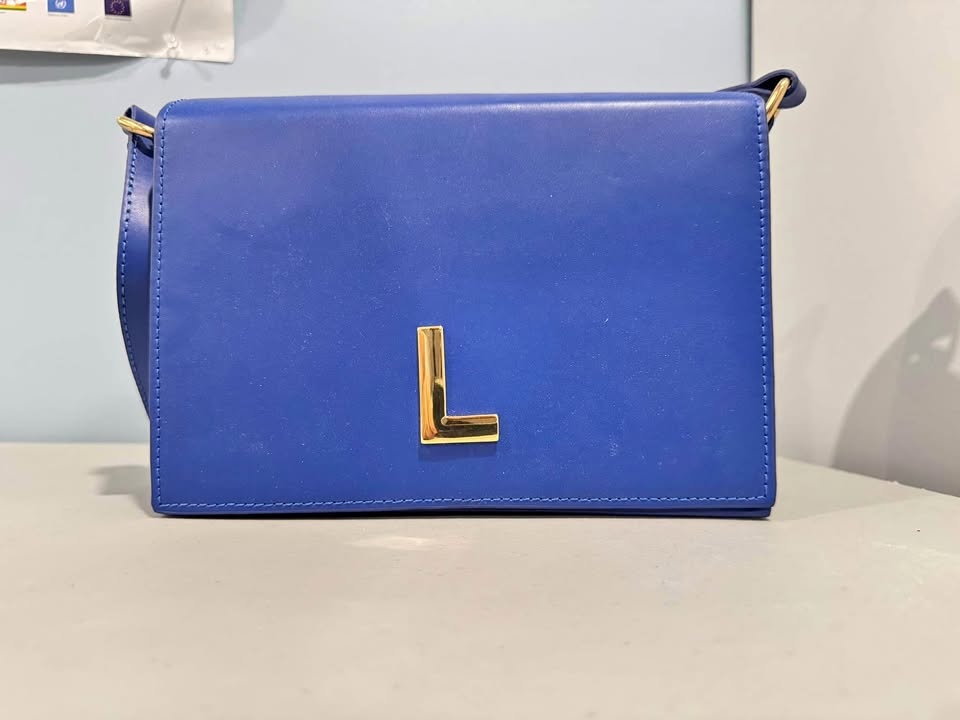 Brand new in box - Dr. Liza Shoulder Bag Purse