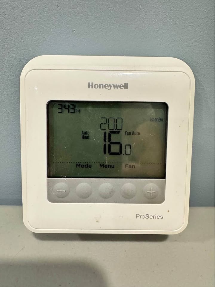 Honeywell Pro Series Thermostat