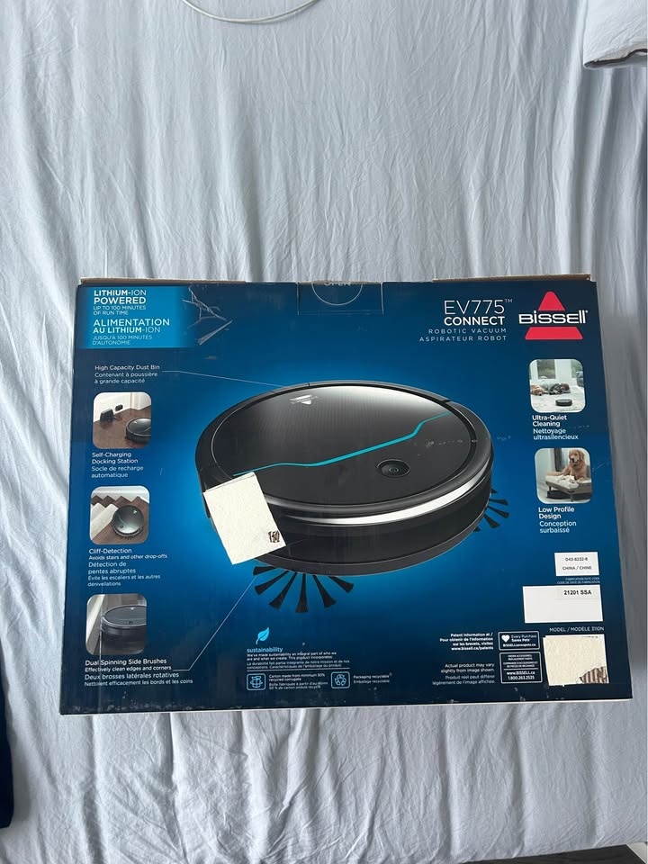 Brand New- EV775- Robotic Vaccum - photo 2