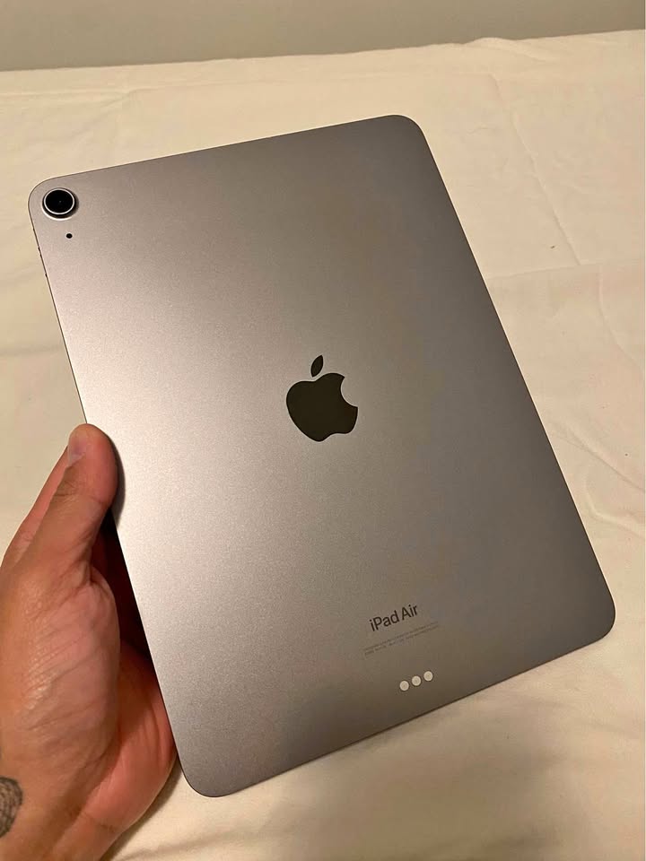 Ipad Air 11 inch M2 with Magic Keyboard