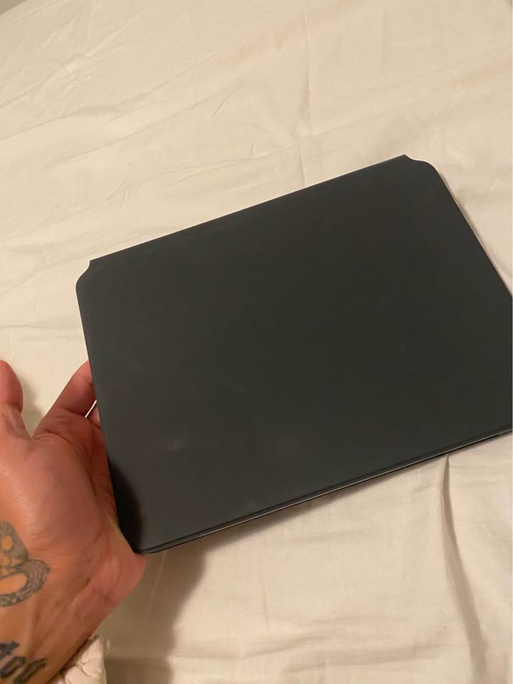Ipad Air 11 inch M2 with Magic Keyboard - photo 5