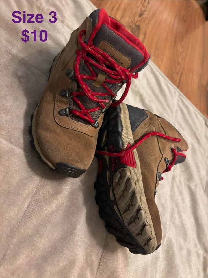 Boys size 6 - 10 winter items - photo 4