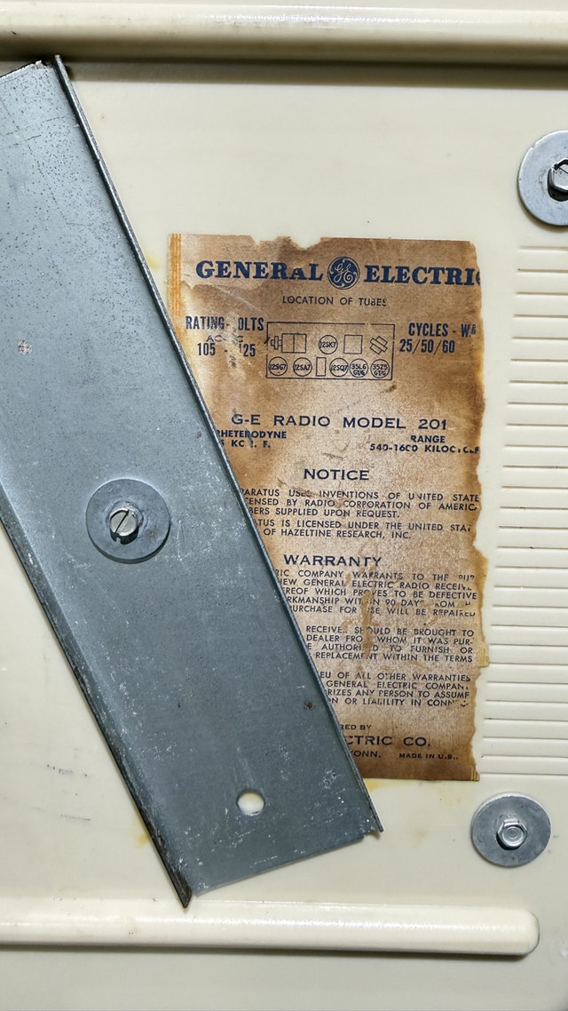 1948 General Electric Radio - photo 3