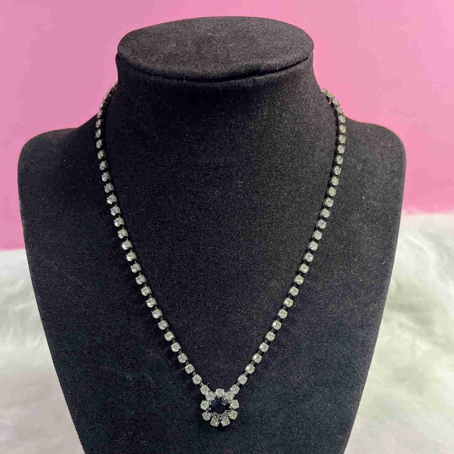 Rhinestone Flower Necklace