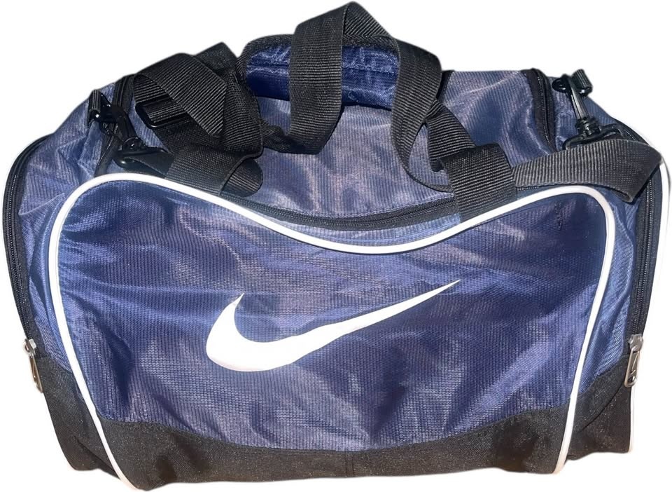 Nike Brasilia Duffel - Midnight Navy/Black (pre-owned) - photo 3