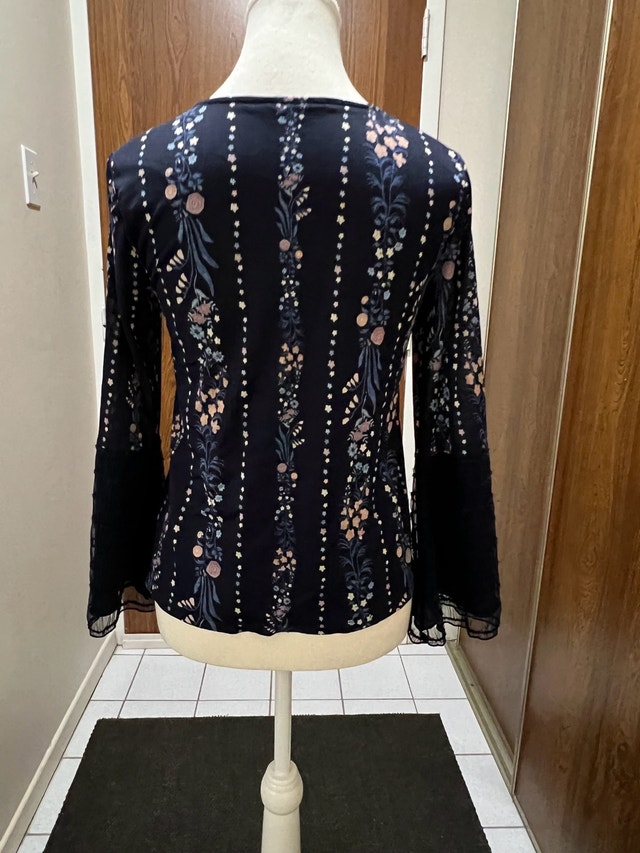 Maurices Floral Blouse - photo 4