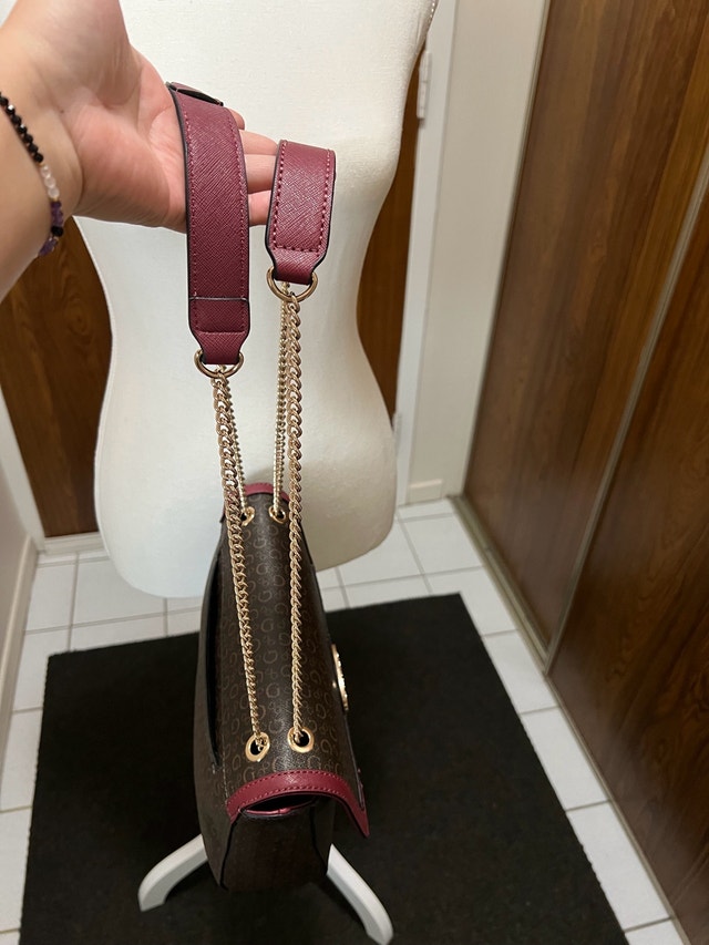Guess Handbag - photo 4