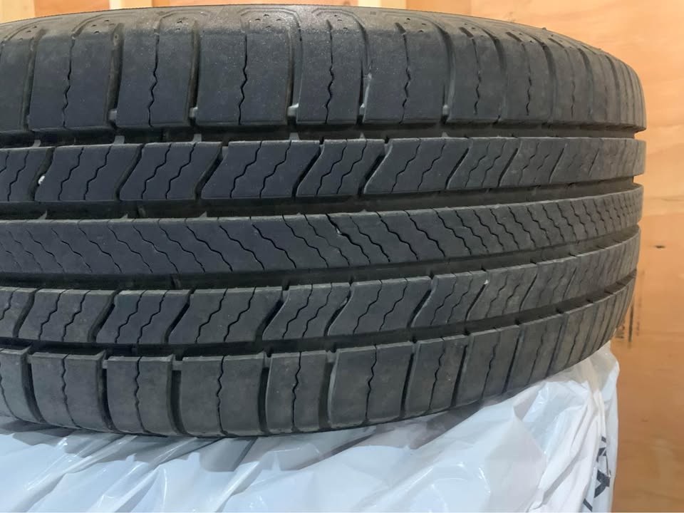 Michelin Defender 2 Tires with RTX OEM Rims - photo 5