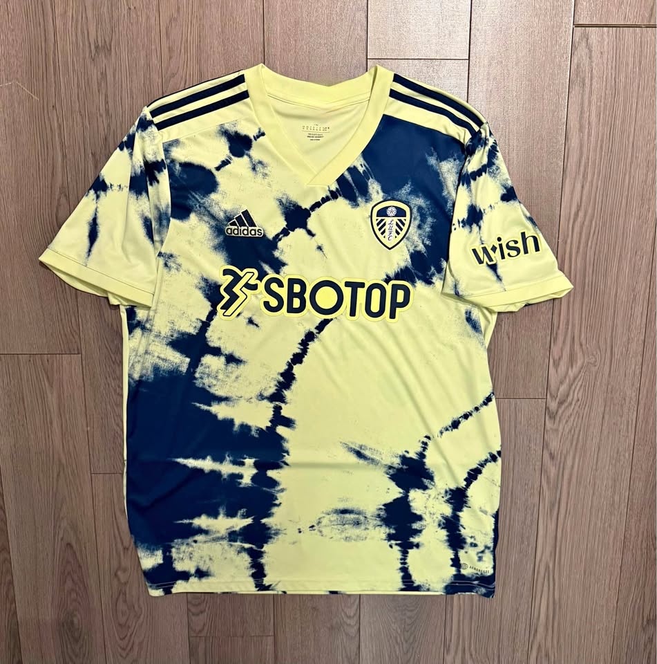 Leeds United 2022-2023 Away Soccer Jersey Size XL