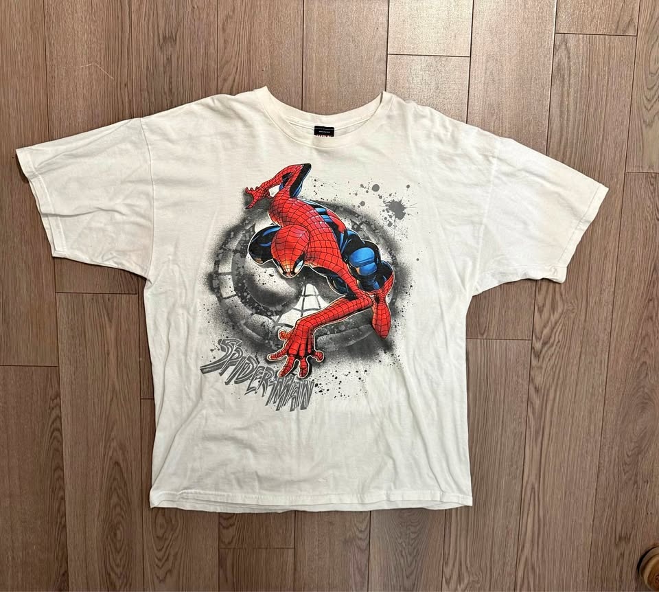 Vintage Spiderman Tshirt size XL