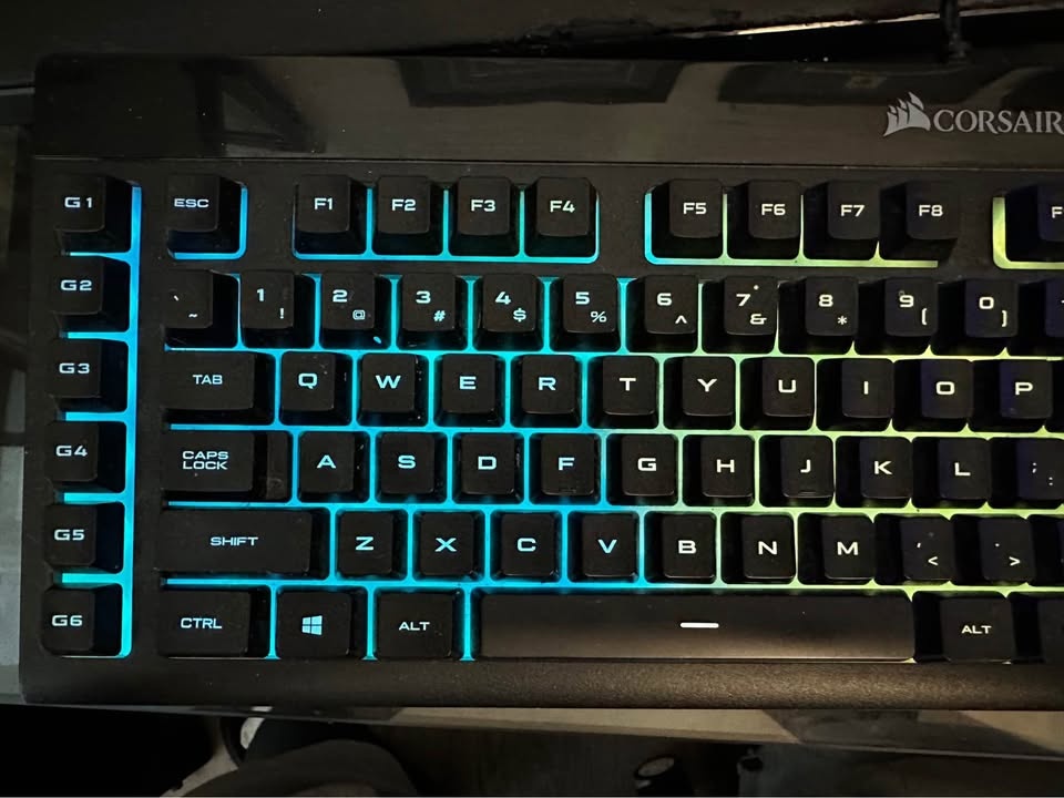 Gaming Keyboard with RGB - Corsair - photo 3
