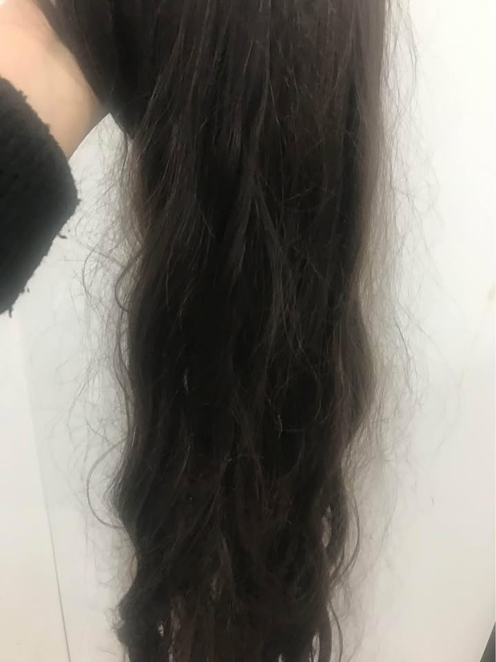 Synthetic blackish  brown realistic long hair wig with front ban - photo 4