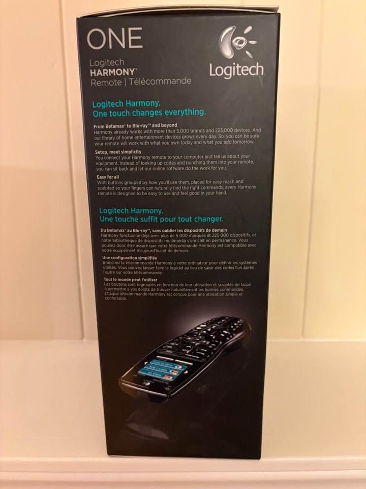 Logitech Harmony Remote, Color Touch Screen, Rechargeable - photo 2