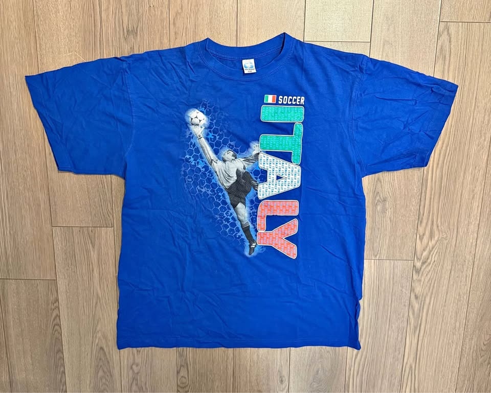 Vintage Italy World Cup shirt Size Med