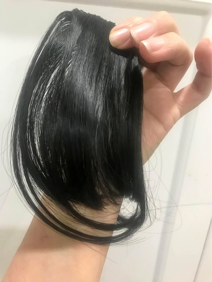 Front bangs synthetic