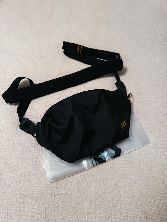 Peak Design Outdoor Sling 2L