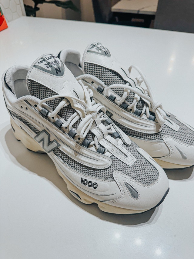 New Balance 1000 (Sea Salt) Sz12