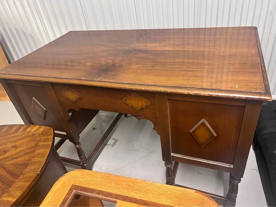 Office desk