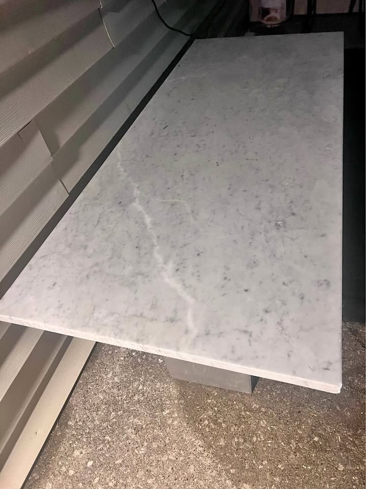 Granite countertop 6ft x 30in
