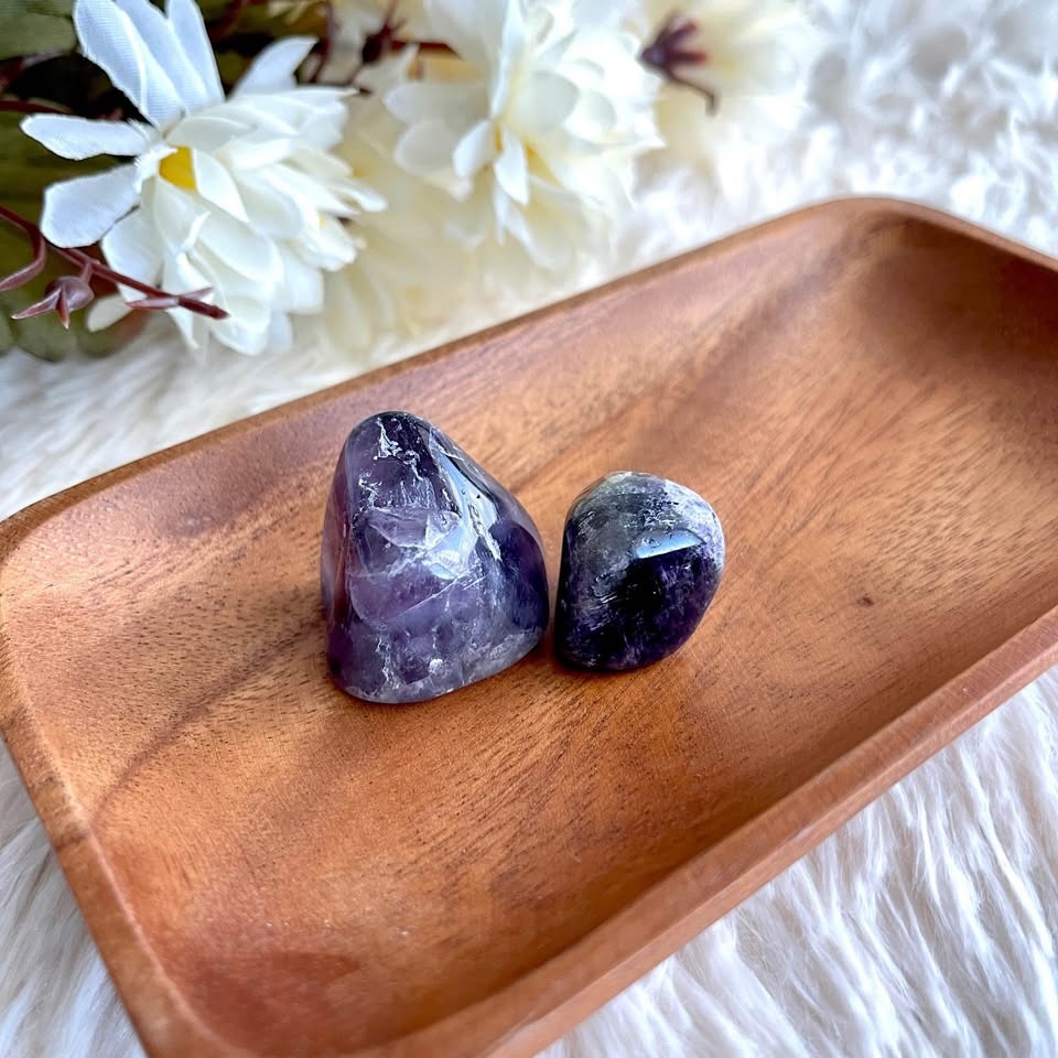 Pair of Dream Amethyst Tumbled Gemstones Set #3 🧡 - photo 3