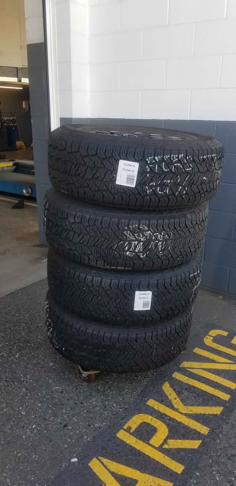 Nissan OEM Rims + Hankook Dynapro AT2 All-Terrain Tires - photo 2