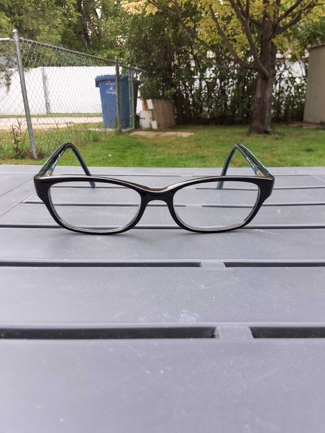 Club Monaco Eye Glasses Frames