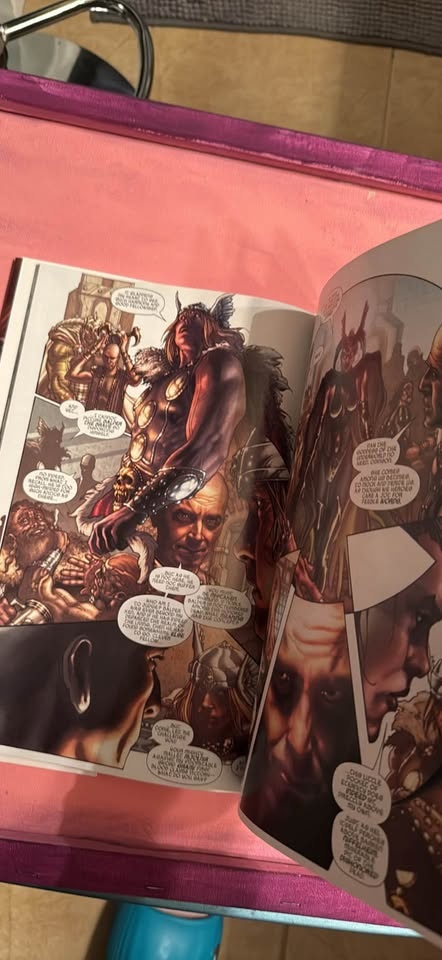 Marvel- Thor hardcover comics book - photo 2