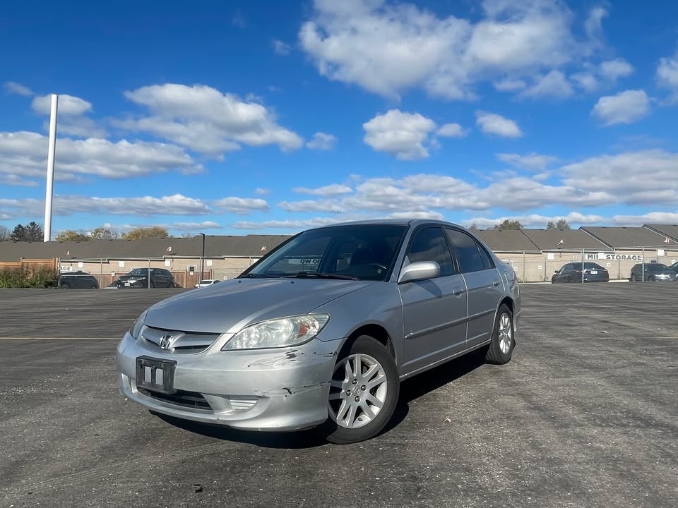 2004 Honda Civic - photo 2