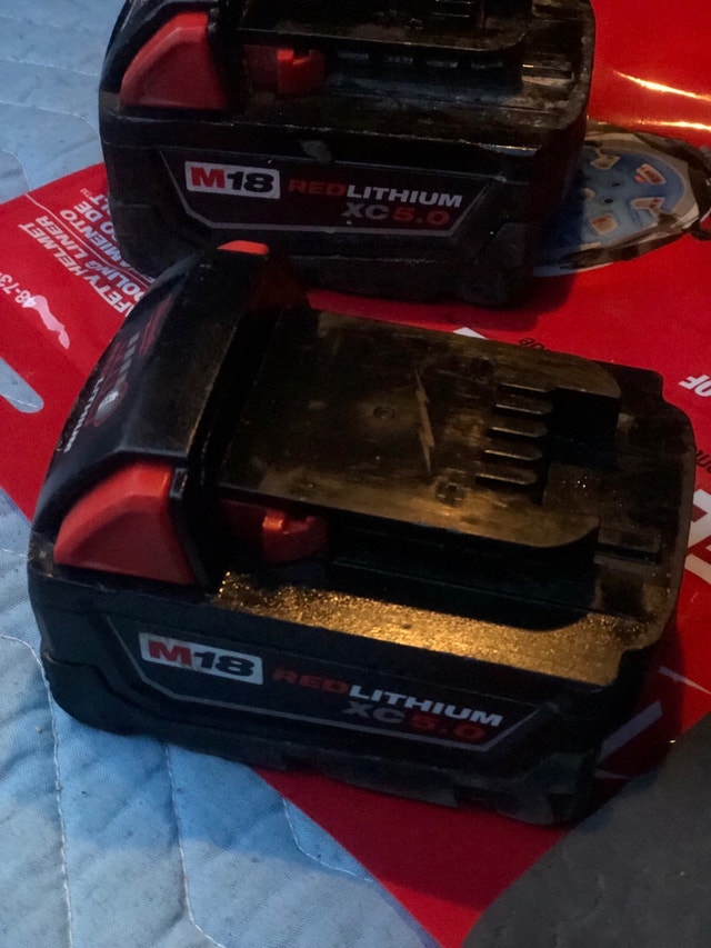 Milwaukee M18 Battery - photo 2