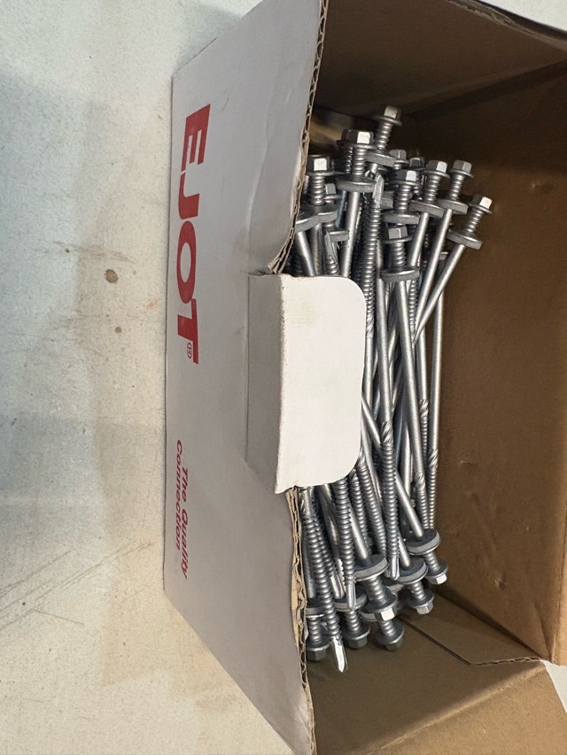 EJOT Saphir Self-Drilling Screws - photo 2