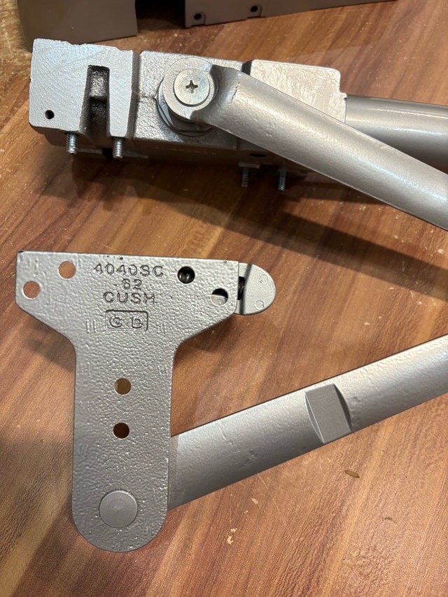 LCN Door Closer - photo 5