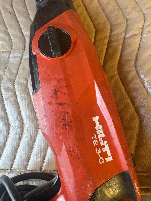 Hilti TE 3-C Drill - photo 2