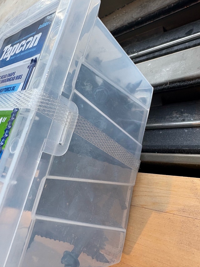 Tapcon Screws - photo 4