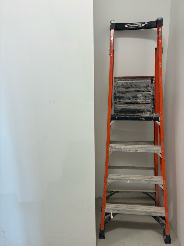 Werner Podium Ladder - photo 2