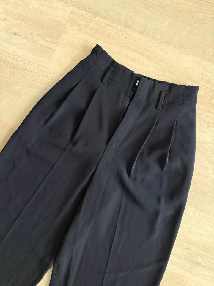 UNIQLO Navy Trousers - photo 2