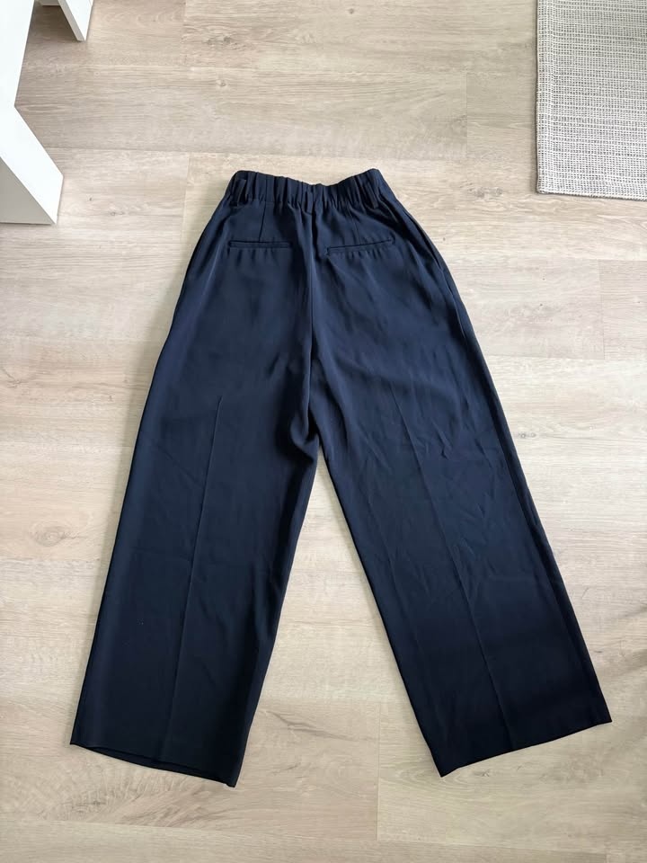 UNIQLO Navy Trousers - photo 3