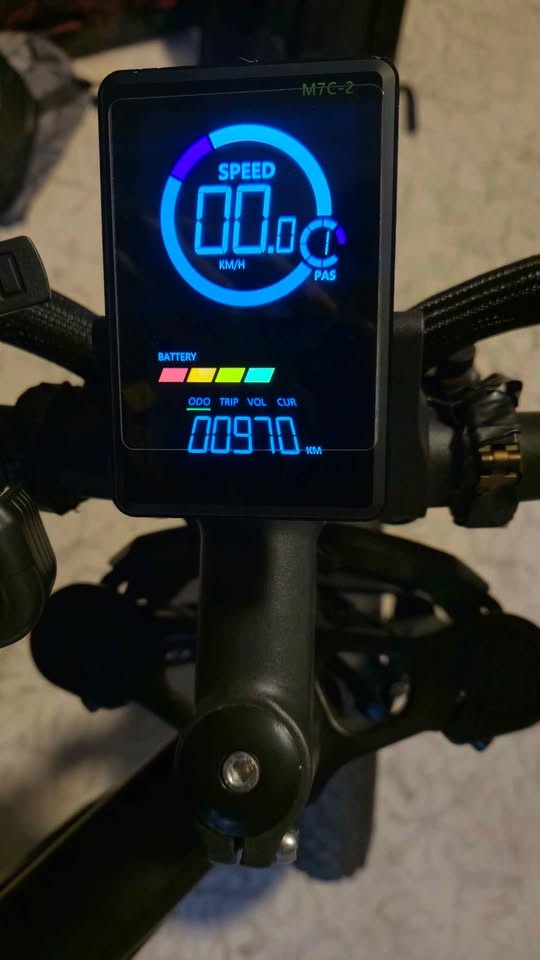 Ebike + 2 batteries , helment and locks. - photo 5