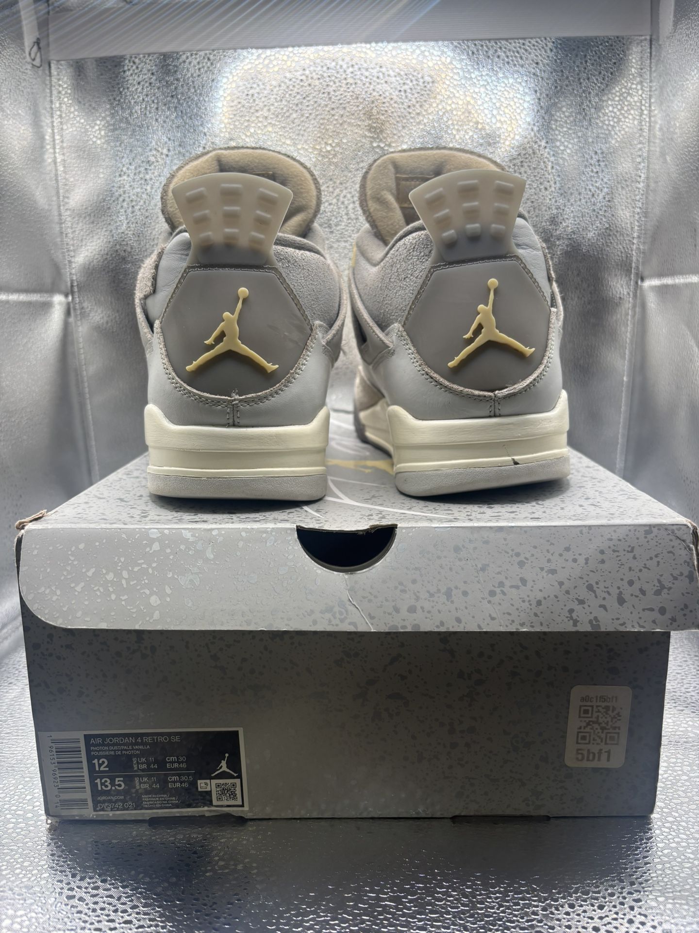 Air Jordan 4 Photon Dust - photo 5