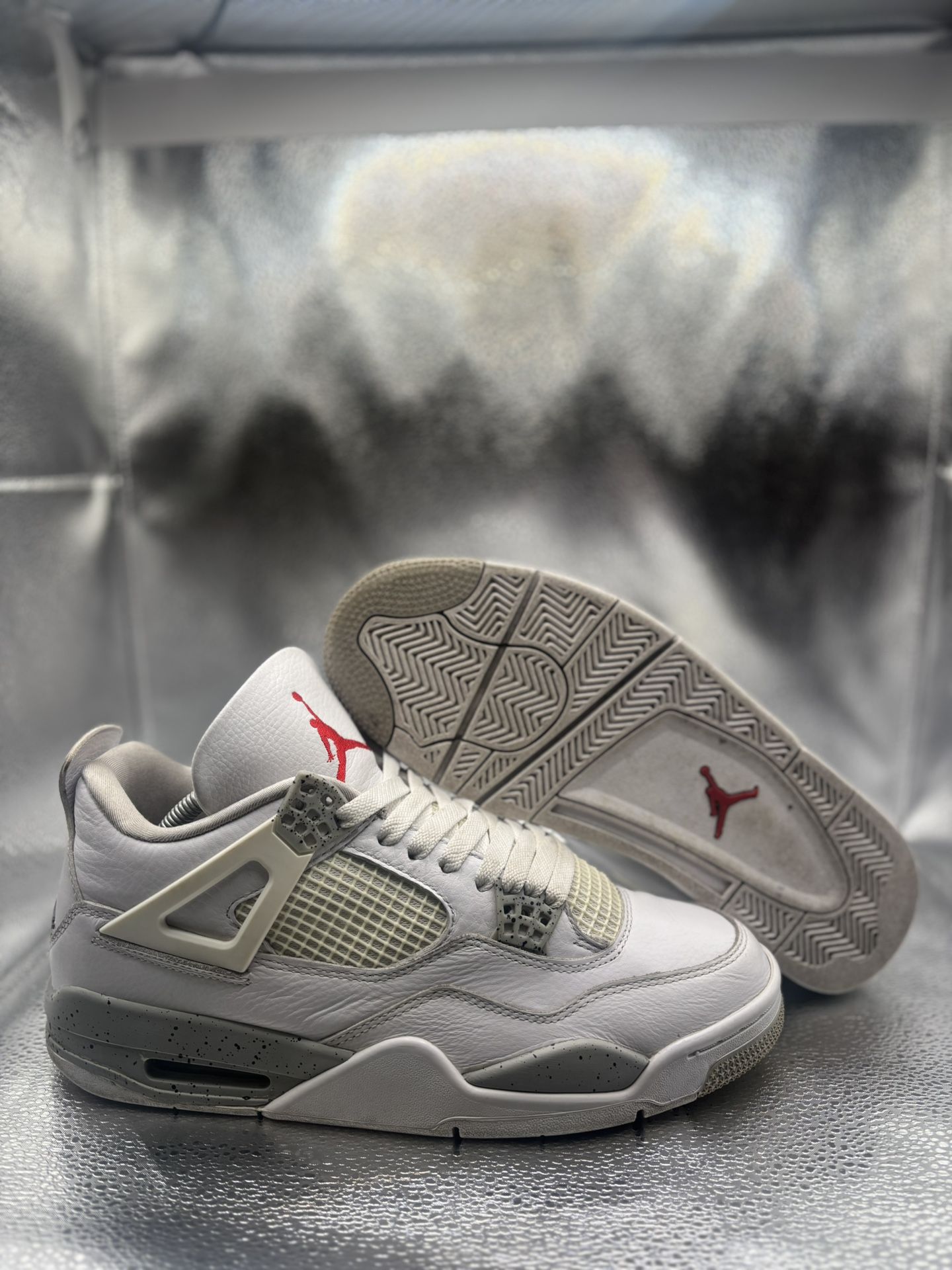 Air Jordan 4 White Oreo