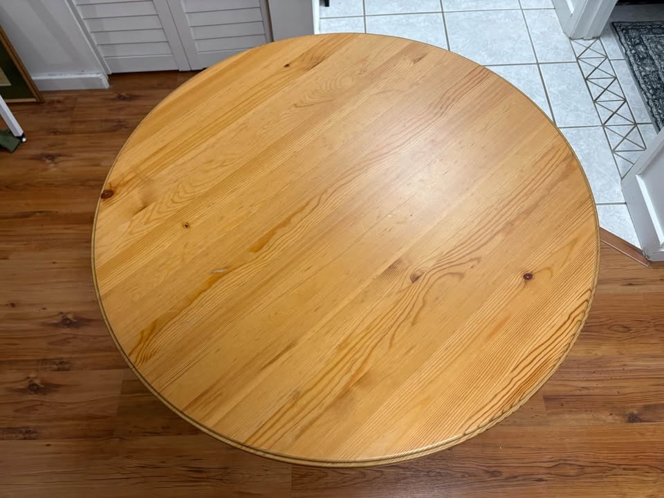 Round Solid Wood Table, 85cm/33.5 in - photo 3