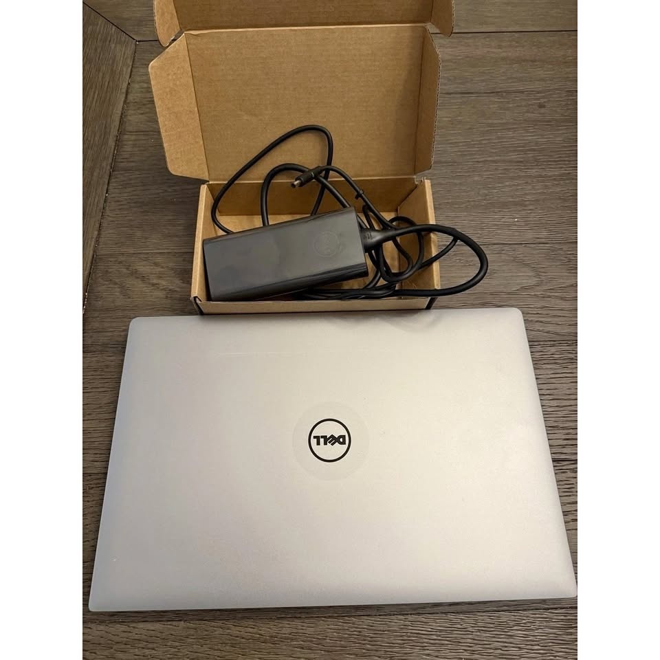 Dell XPS 15 4K Touch Gaming Laptop i7 GTX 1050