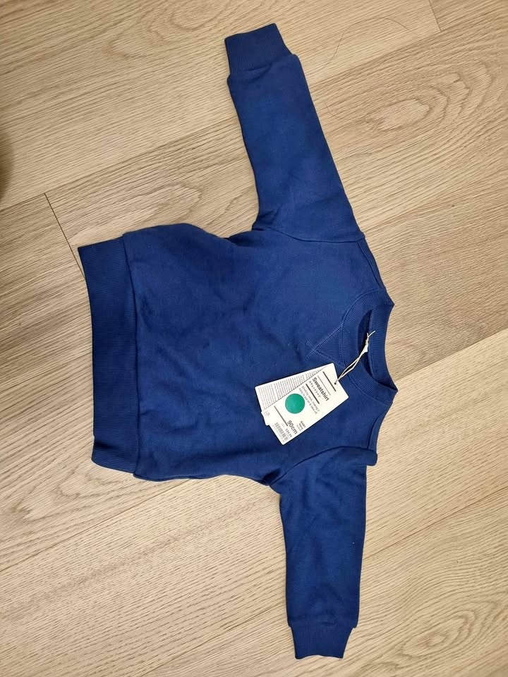 BNWT Muji sweatshirt size 90cm (2T)