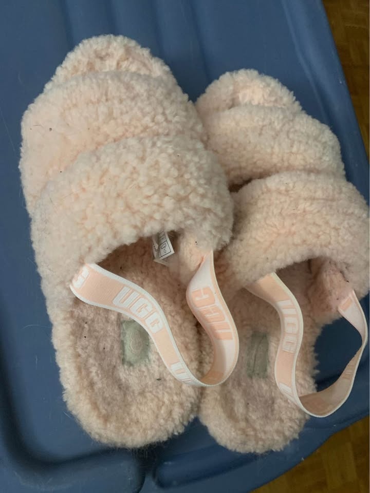 UGG slippers - photo 2