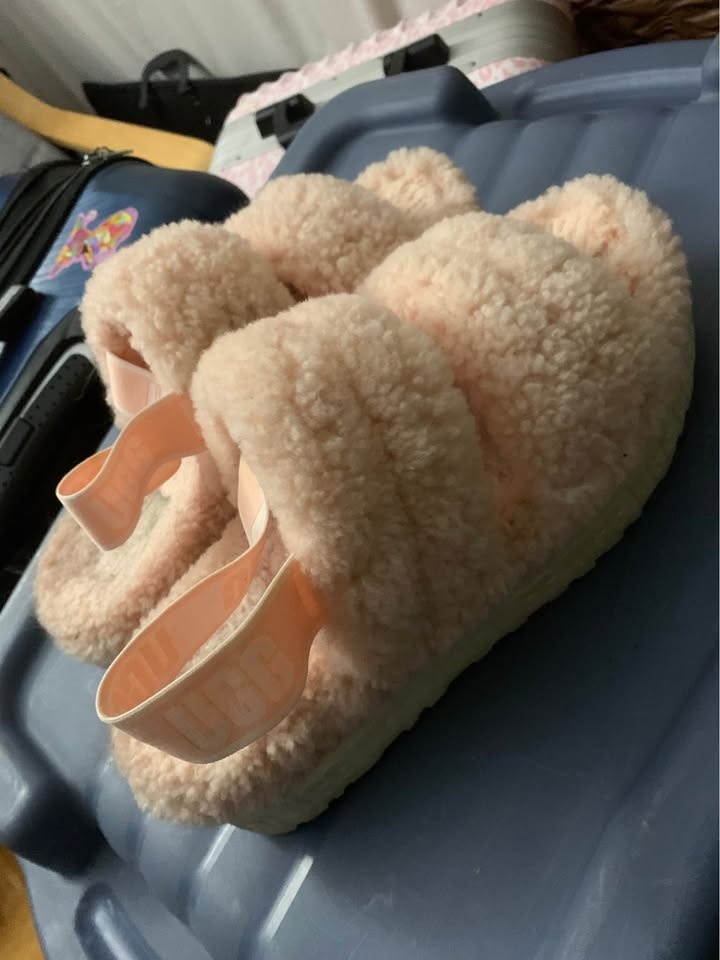 UGG slippers - photo 3